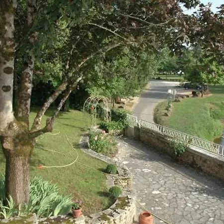 بيت للعطل Charmante Maison Xixe Siecle Bord De Vezere - Fr-1-824-6 *